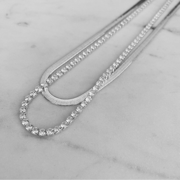 Silver Necklace - Picture 1 of 2